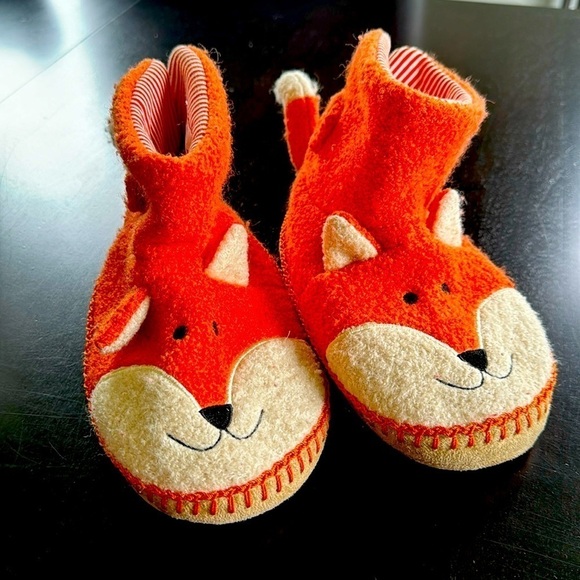 Hanna Andersson Other - GUC Hanna Anderson fox slippers size 13/1 kids
